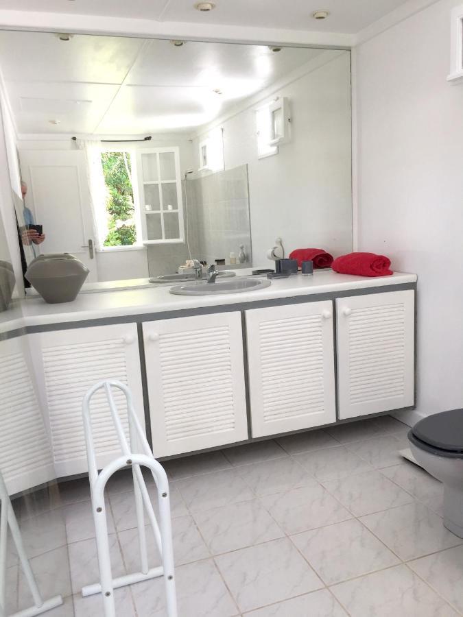 Studio Charmant Au Coeur De Boucan Canot 30 M² Avec Jardin Prive Saint-Paul Eksteriør bilde